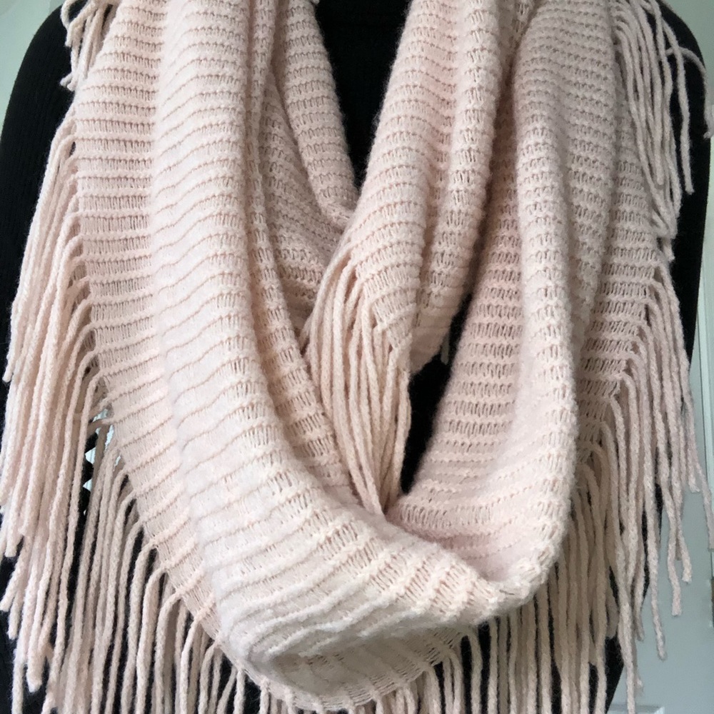 Pink scarf!